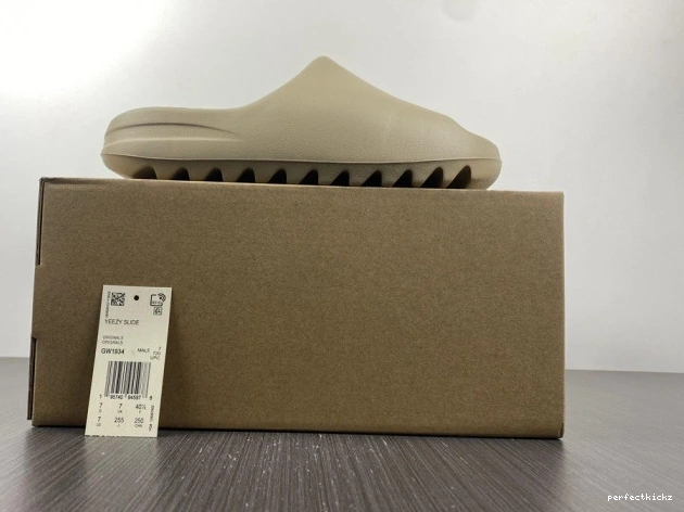 Slide Yeezy Pure GW1934 Adidas 0801